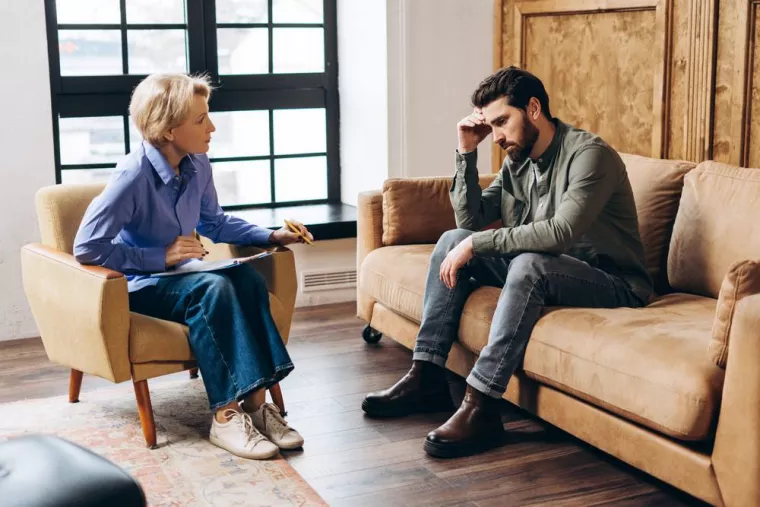Faire face à des phases d'épuisement moral et psychologique : vers qui se tourner ?, Toulouse, Marie-Laure Cazaentre